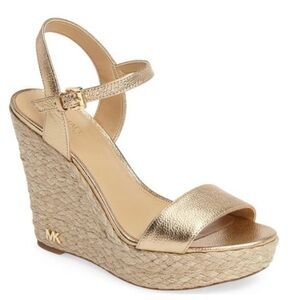 Michael Kors Jill Metallic - gold leather wedges 7.5